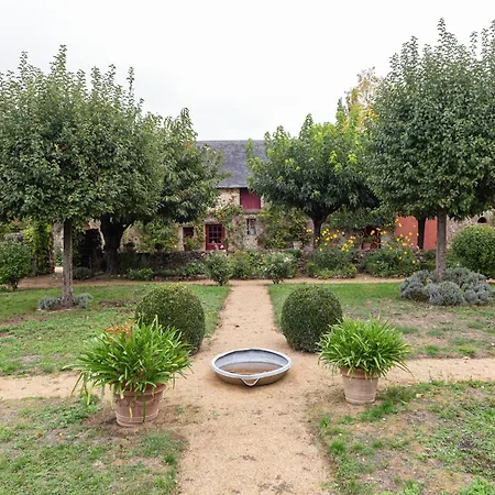 Charming Near Mayenne River, Cleaning Included Saint-Laurent-des-Mortiers